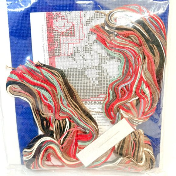 Lesley Anne Ivory Cats Cross Stitch Kit - "Muppet On Indian Carpet" (1997) New - Picture 5 of 5